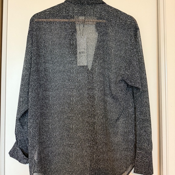 Calvin Klein Chiffon Printed Relaxed Button-Down Shirt - Picture 6 of 6